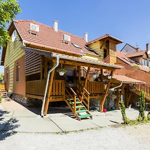 almafa-apartmanhaz.egerhotels.net/
