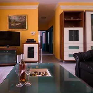 https://boros-vendghz-eger.egerhotels.net